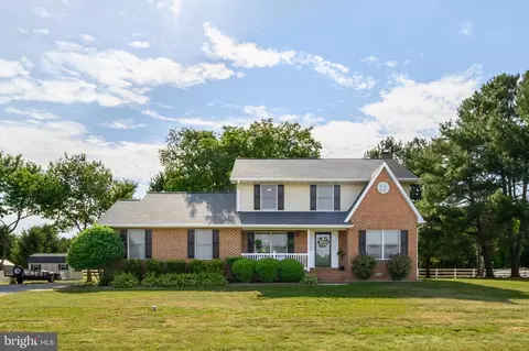 223 Overlook Dr, Queenstown, MD 21658
