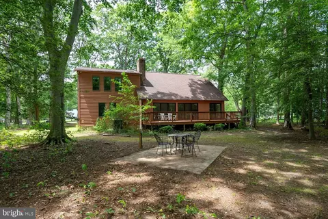 24 Fairway Is, Grasonville, MD 21638