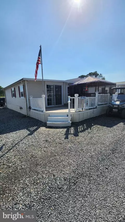 111 Beach Harbor Dr # 194C, Grasonville, MD 21638