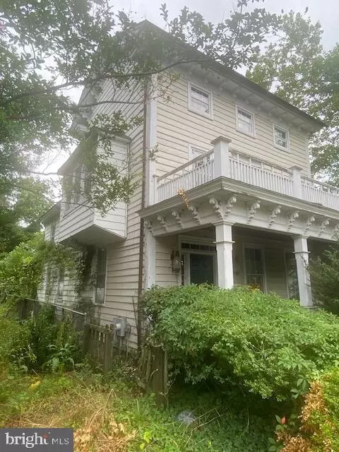 107 2nd St, Crumpton, MD 21628