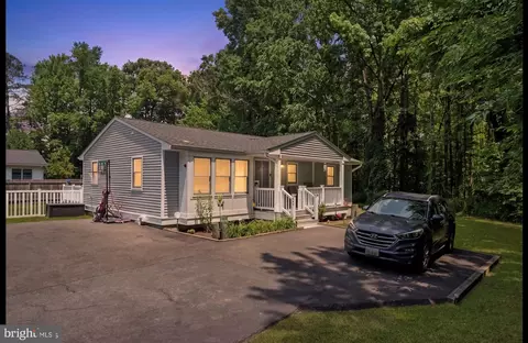 105 Bobbit Ct, Stevensville, MD 21666
