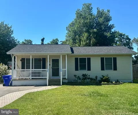 952 Monroe Manor Rd, Stevensville, MD 21666