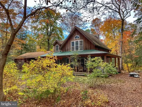 225 Batts Neck Rd, Stevensville, MD 21666