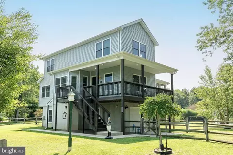 121 Marshy Creek Rd, Grasonville, MD 21638