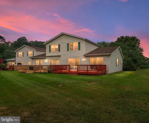 2004 Bridgepointe Dr, Chester, MD 21619