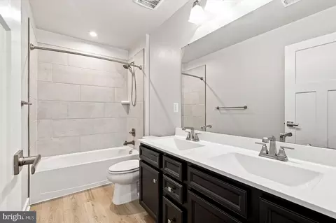 Bath - 106 Pixie Ct, Grasonville, MD 21638 photo 5 of 5