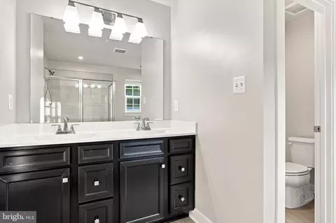 Bath - 106 Pixie Ct, Grasonville, MD 21638 photo 4 of 5