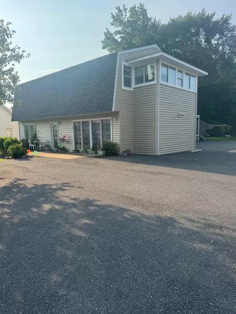 4300 Main, Grasonville, MD 21638