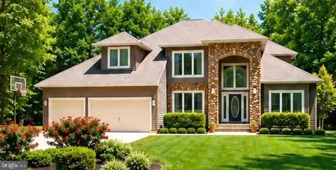14 Fairway Is, Grasonville, MD 21638