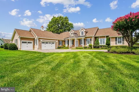 105 Night Heron Ct, Stevensville, MD 21666