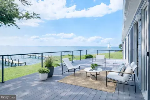414 Bay Dr, Stevensville, MD 21666