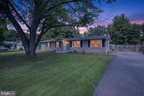 108 Oregon Rd, Stevensville, MD 21666