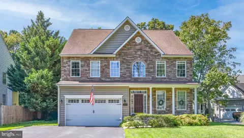 1868 Roberta Dr, Chester, MD 21619