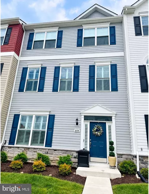 205 Jessica Lyn Ave #F20, Stevensville, MD 21666