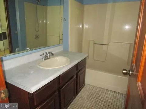 Bath - 214 Broad St, Crumpton, MD 21628 photo 1 of 2