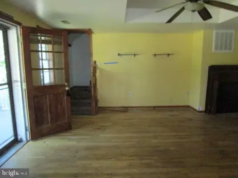 Living - 214 Broad St, Crumpton, MD 21628 photo 2 of 2