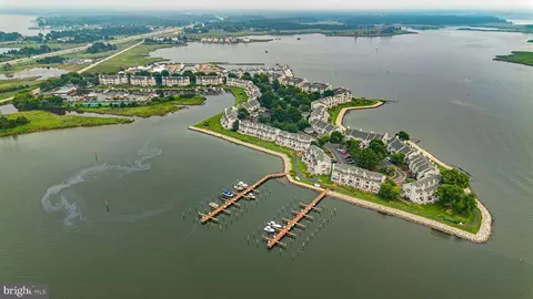 1202 Oyster Cove Dr, Grasonville, MD 21638