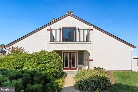 12 Queen Anne Way #J, Chester, MD 21619