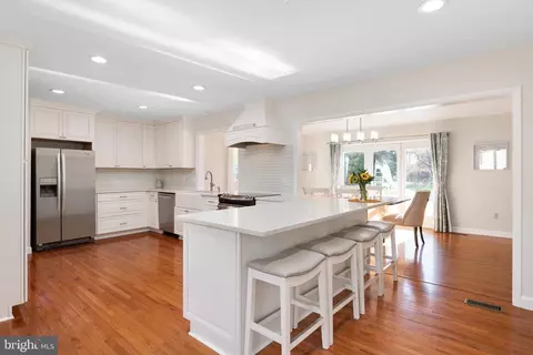 407 Five Farms Dr, Stevensville, MD 21666