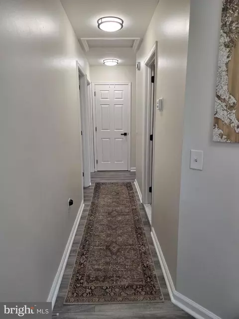 Entry Way - 117 Wright Rd, Chester, MD 21619 photo 5 of 11