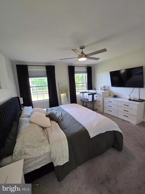 Bedroom - 117 Wright Rd, Chester, MD 21619 photo 8 of 9