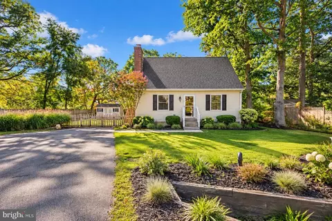 9 Ackerman Ct, Stevensville, MD 21666