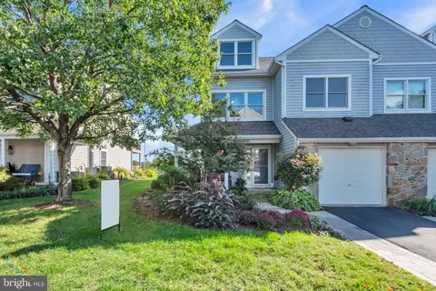 208 Widgeon Way, Chester, MD 21619