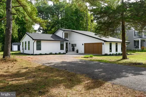 212 Baltimore Rd, Stevensville, MD 21666