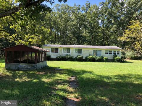 17589 Piney Point Rd, Piney Point, MD 20674 photo 1