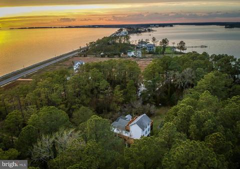 16664 Piney Point Rd, Piney Point, MD 20674 photo 1