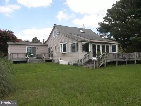 23785 Bill Dixon Rd, California, MD 20619