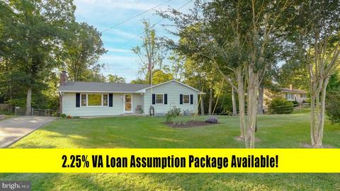 23064 Town Creek Dr, Lexington Park, MD 20653