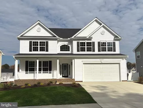 44028 Woodmore St, Hollywood, MD 20636