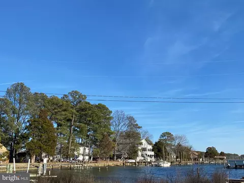 17465 Poplar St, Piney Point, MD 20674 photo 3
