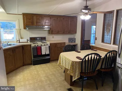 17465 Poplar St, Piney Point, MD 20674 photo 12
