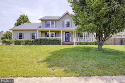 22237 Goldenrod Dr, Great Mills, MD 20634
