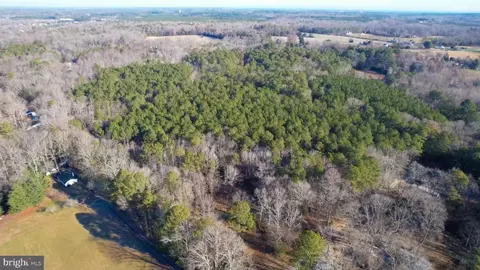 20626 Adkins Rd, Great Mills, MD 20634