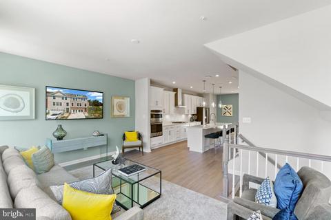 23328 Sugar Pine Ln, California, MD 20619