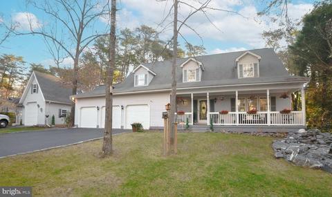 23064 Purple Plum Way, California, MD 20619