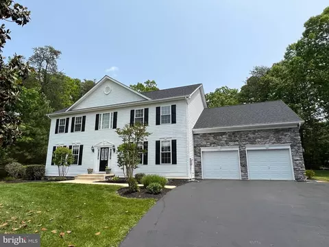 23416 Clifford Ct, Hollywood, MD 20636