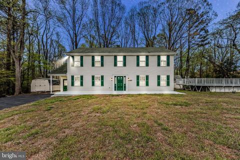 25696 Ricky Dr, Hollywood, MD 20636