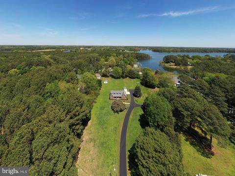 17890 Piney Point Rd, Piney Point, MD 20674