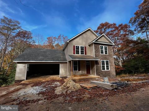 23214 Oak Dr, California, MD 20619