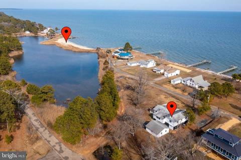 50427 Beach Dr, Scotland, MD 20687
