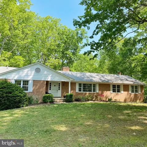 45525 Camelot Ct, Lexington Park, MD 20653