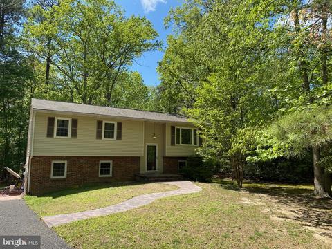 21987 Magnolia Dr, California, MD 20619