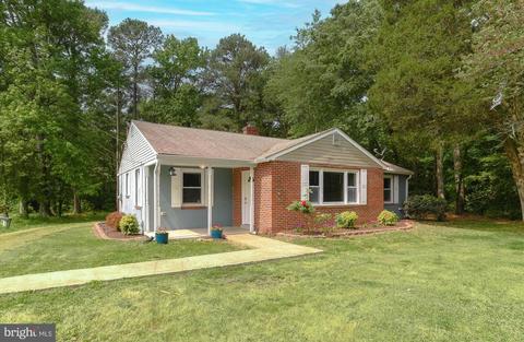 19415 Point Lookout Rd, Lexington Park, MD 20653