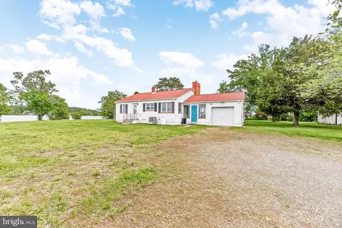 16410 Fishermen Way, Ridge, MD 20680