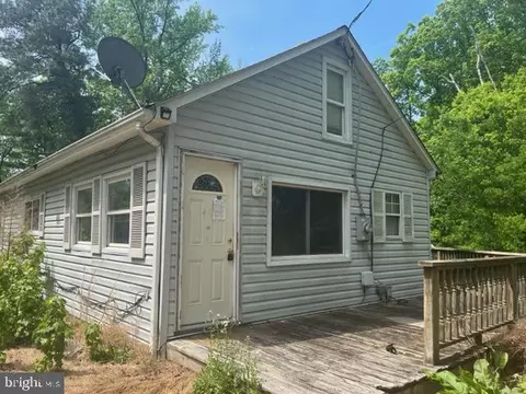 27857 Budds Creek Rd, Mechanicsville, MD 20659