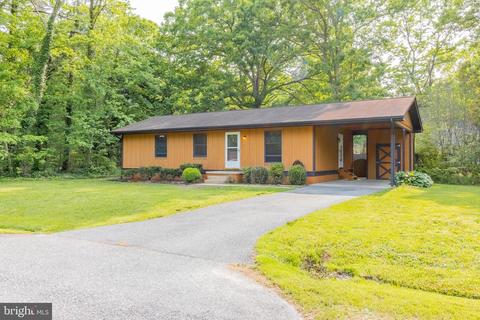 21565 America St, Lexington Park, MD 20653